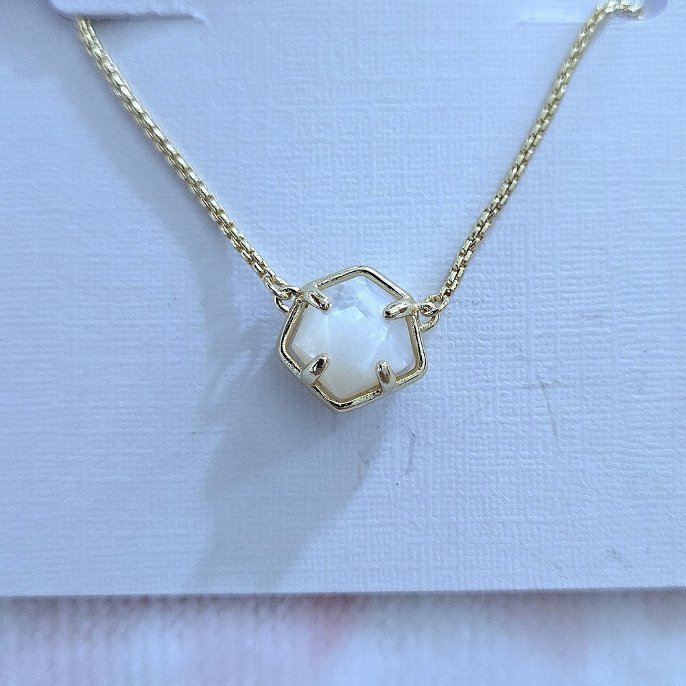 Kendra Scott "Jaxon" Gold💛 Short Pendant Necklace - NWT - Picture 7 of 16
